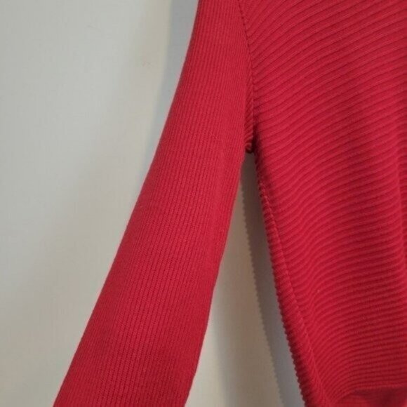 The J. Peterman Company | V neck long sleeve Ribbed Sweater Red - Picture 3 of 6